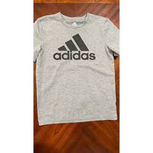 Adidas‎ Boys heather gray Short Sleeve T-Shirt Sz Medium Big Logo Graphic Tee